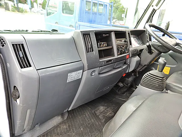日産 アトラス TKG-AJR85AD(2WD)の写真20