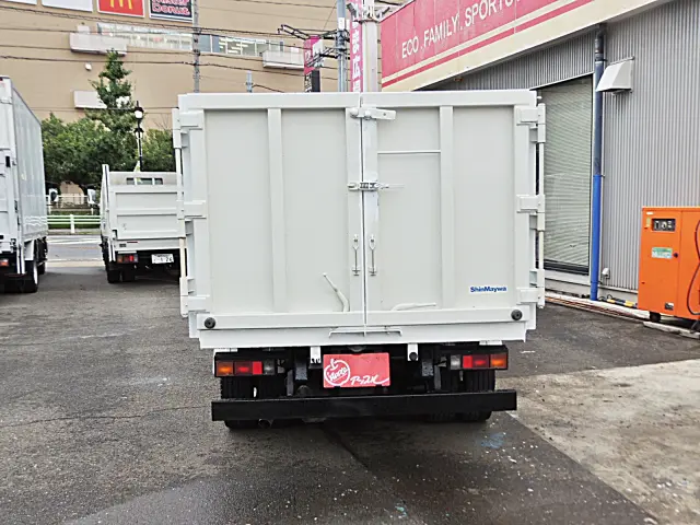 三菱 キャンター TKG-FBA30(2WD)の写真8