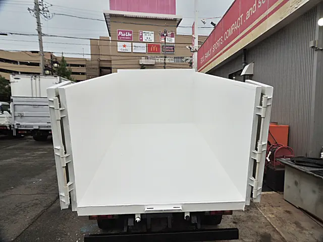 三菱 キャンター TKG-FBA30(2WD)の写真11