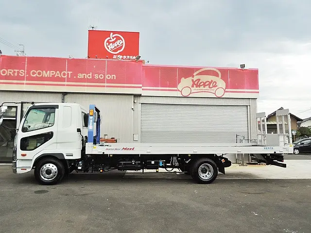 三菱 ファイター 2KG-FK62K(2WD)の写真4