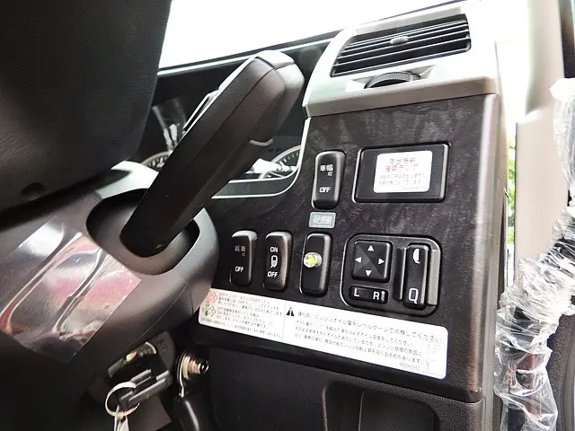 三菱 ファイター 2KG-FK62K(2WD)の写真16