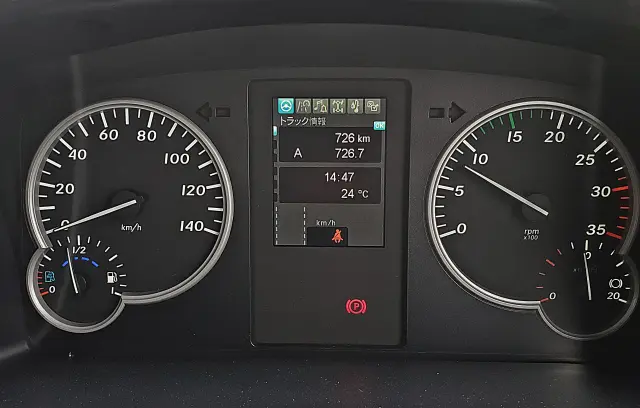 三菱 ファイター 2KG-FK62K(2WD)の写真17