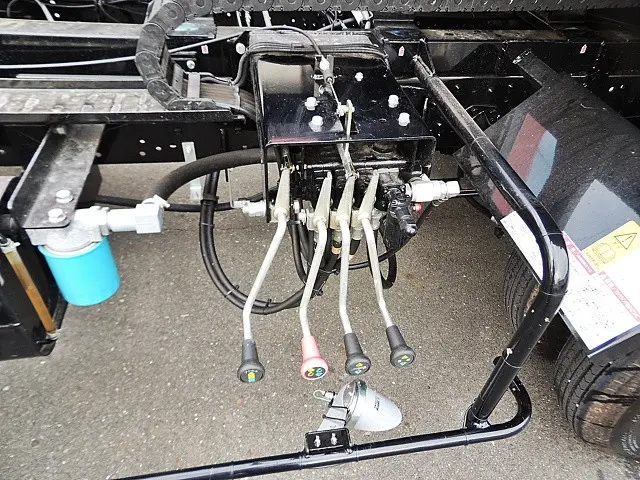 三菱 ファイター 2KG-FK62K(2WD)の写真30