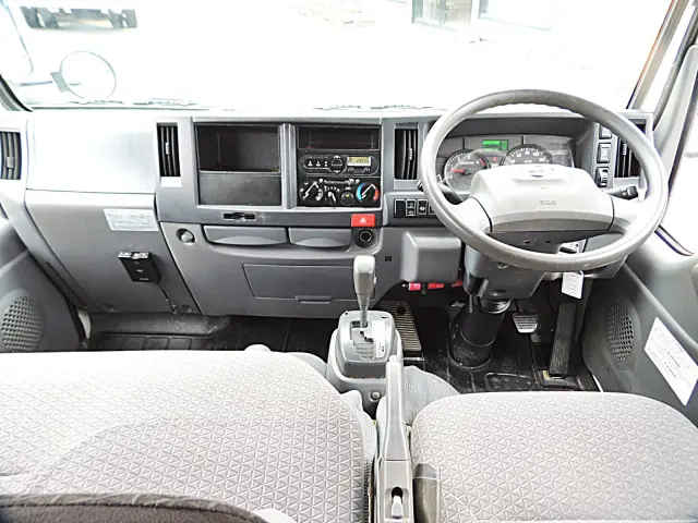 日産 アトラス 2RC-AHR88A(2WD)の写真15