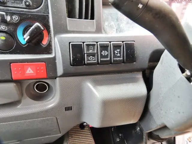日産 アトラス 2RC-AHR88A(2WD)の写真17