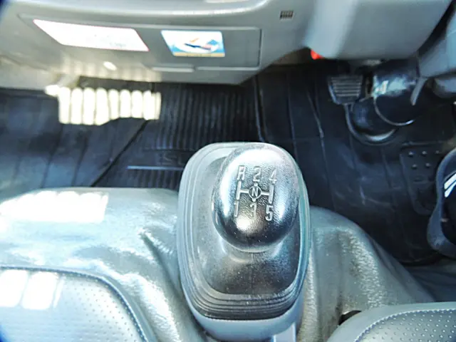 いすゞ エルフ TPG-NJR85AN(2WD)の写真19