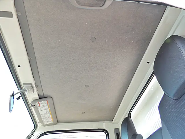 いすゞ エルフ TPG-NJR85AN(2WD)の写真24