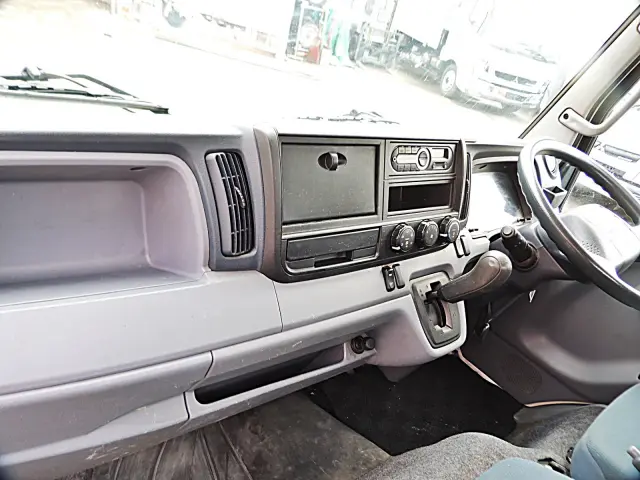三菱 キャンター TPG-FDA00(4WD)の写真24