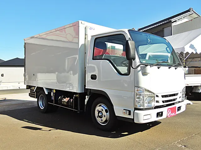 いすゞ エルフ TRG-NHR85ANの写真2