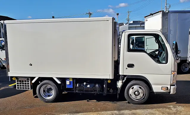 いすゞ エルフ TRG-NHR85ANの写真3