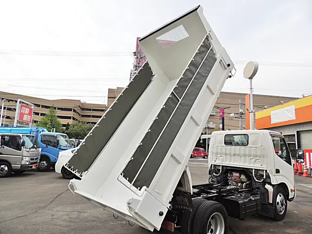 日野 デュトロ TKG-XZU620T(2WD)の写真11
