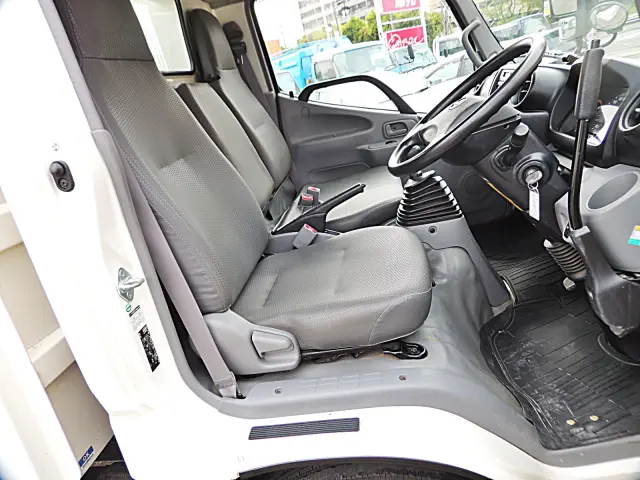 日野 デュトロ TKG-XZU620T(2WD)の写真21