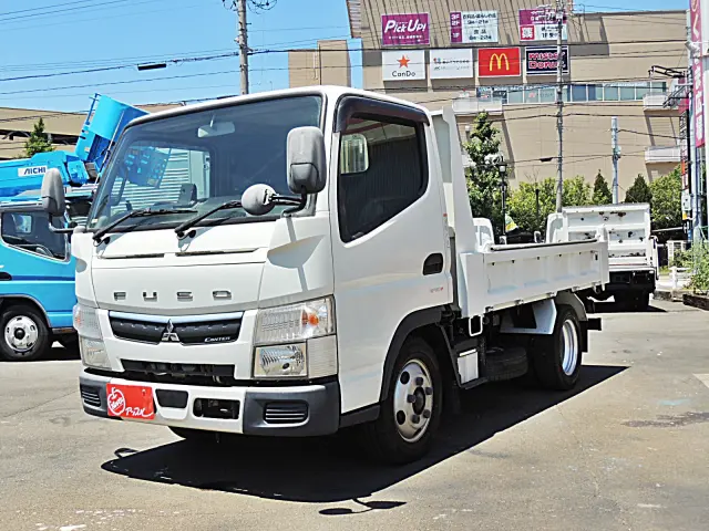 三菱 キャンター 2PG(2WD)の写真1