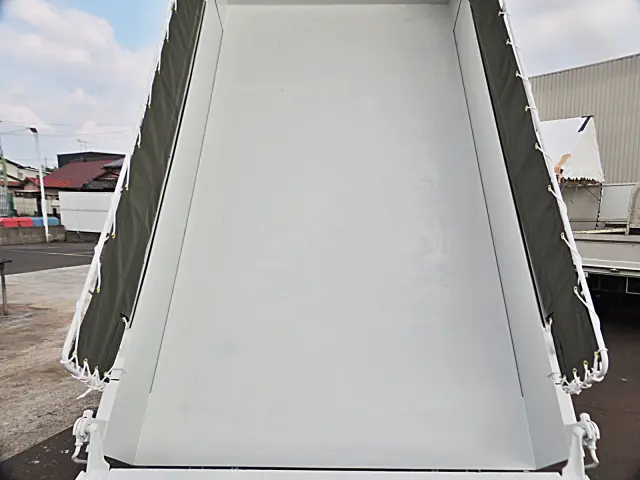 三菱 キャンター TPG-571813(2WD)の写真13