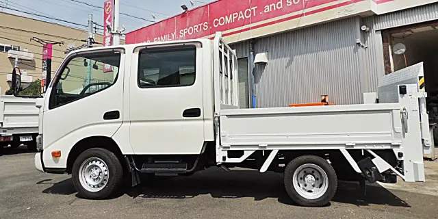トヨタ ダイナ LDF-KDY231(2WD)の写真4