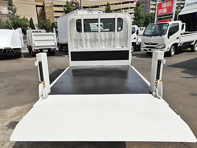 トヨタ ダイナ LDF-KDY231(2WD)の写真12