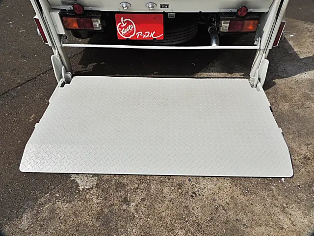 トヨタ ダイナ LDF-KDY231(2WD)の写真14