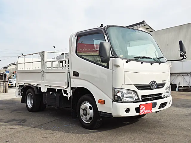 トヨタ ダイナ TKG-XZU605(2WD)の写真2