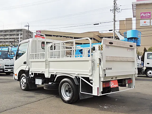 トヨタ ダイナ TKG-XZU605(2WD)の写真6