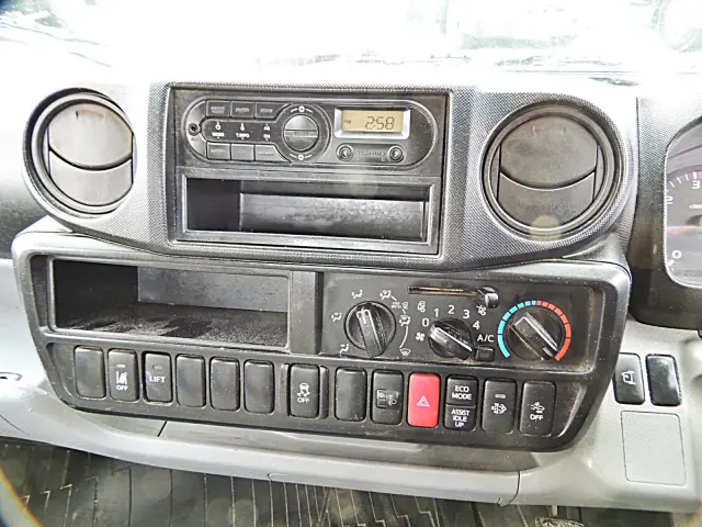 トヨタ ダイナ TKG-XZU605(2WD)の写真21