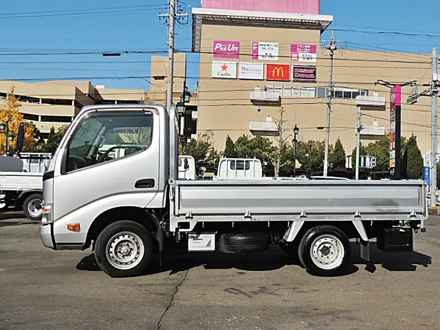 トヨタ ダイナ QDF-KDY221(2WD)の写真4