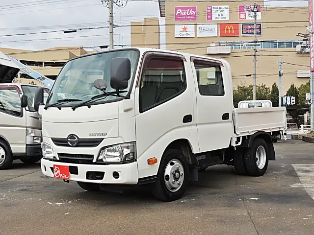 日野 デュトロ TPG-XZU605M(2WD)の写真1