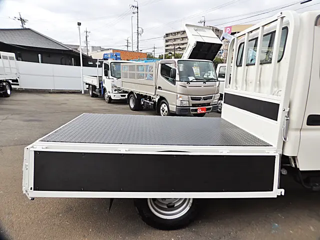 日野 デュトロ TPG-XZU605M(2WD)の写真10