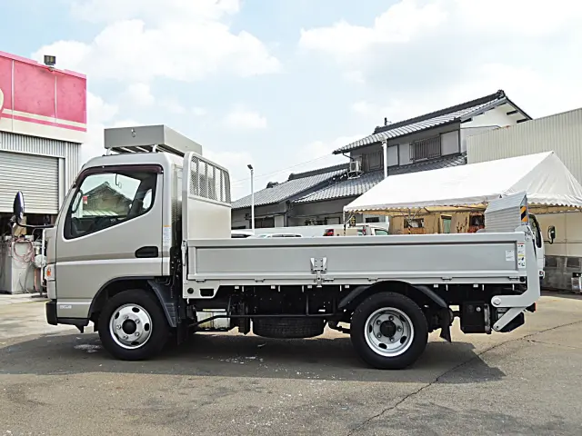 三菱 キャンター TKG-FEA50(2WD)の写真4