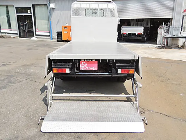 三菱 キャンター TKG-FEA50(2WD)の写真10