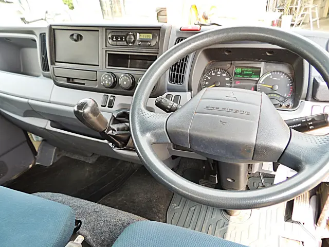 三菱 キャンター TKG-FEA50(2WD)の写真16