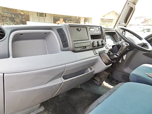 三菱 キャンター TKG-FEA50(2WD)の写真24