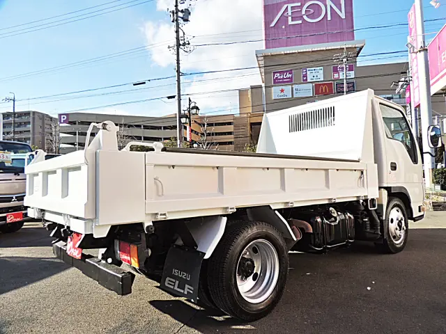 いすゞ エルフ TKG-NJR85AD(2WD)の写真5