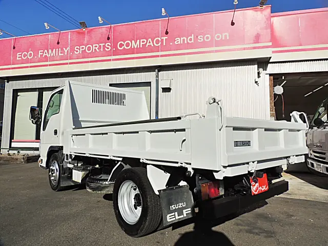 いすゞ エルフ TKG-NJR85AD(2WD)の写真6