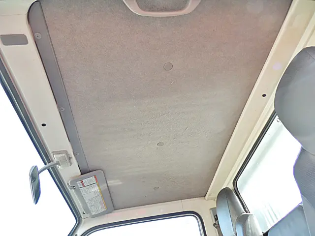 いすゞ エルフ TKG-NJR85AD(2WD)の写真21