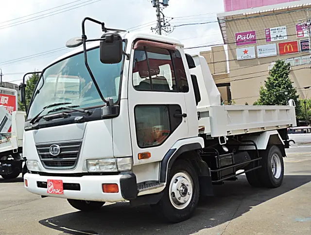ＵＤ コンドル KK-MK212AB(2WD)の写真1