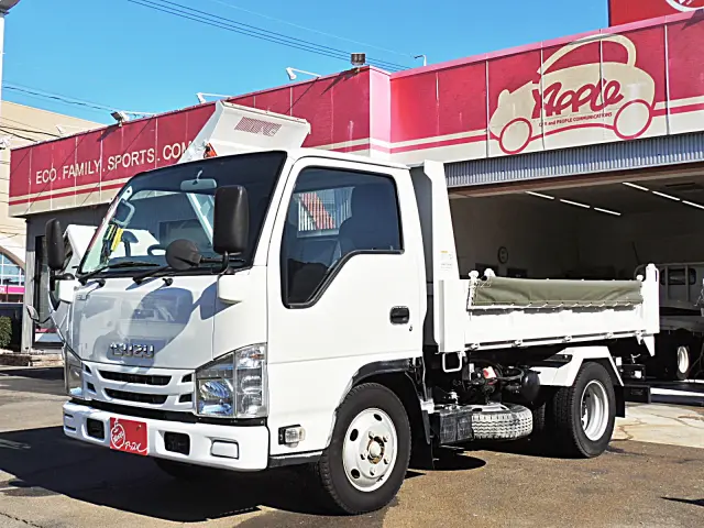 いすゞ エルフ TPG-NKR85AN(2WD)の写真1