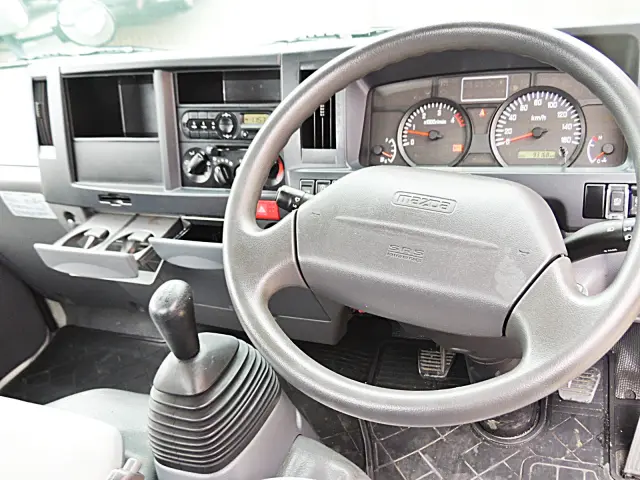 マツダ タイタン TRG-LHR85A(2WD)の写真17