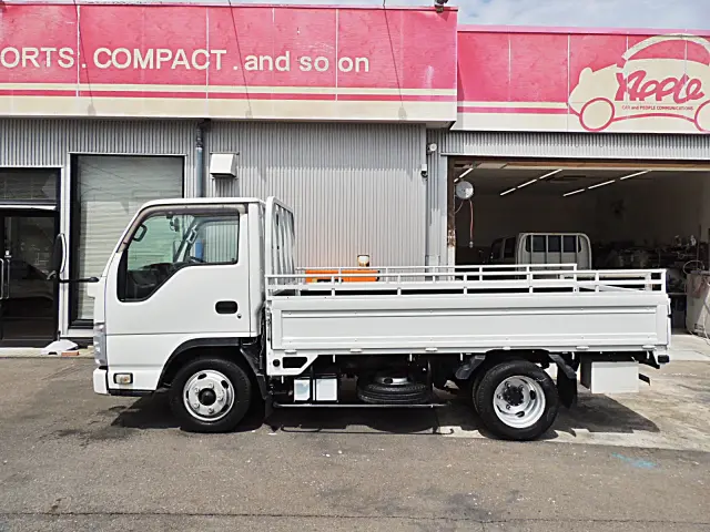 いすゞ エルフ TRG-LHR85A(2WD)の写真4
