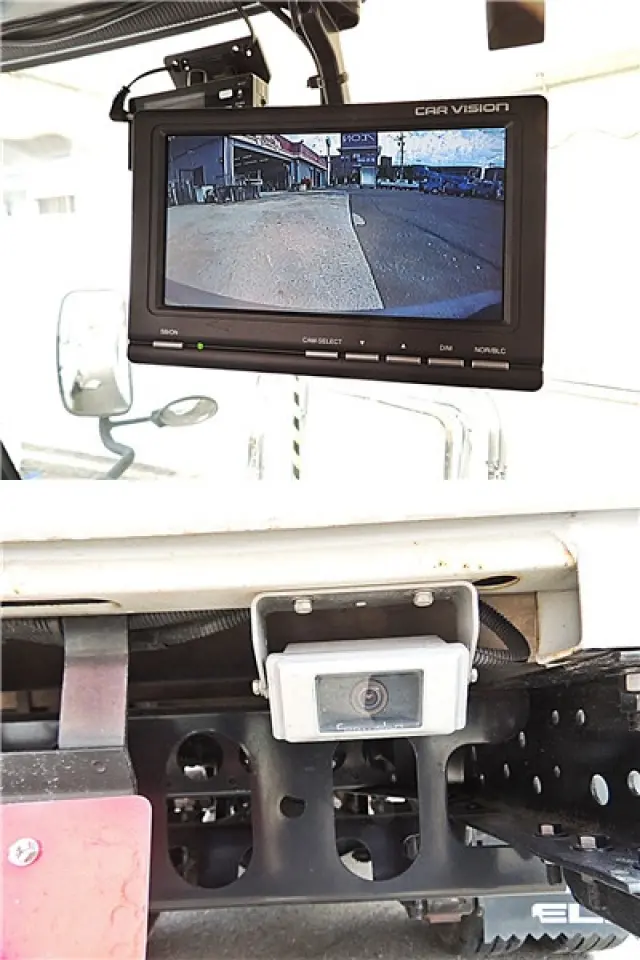 いすゞ エルフ TRG-LHR85A(2WD)の写真22