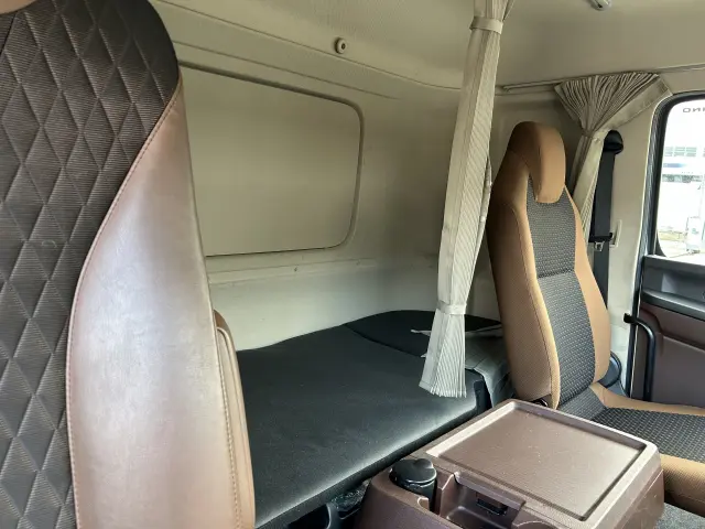 日野 プロフィア 2DG-FR1AHG(未入力/関係無)の写真19