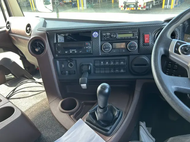 日野 プロフィア 2DG-FR1AHGの写真17