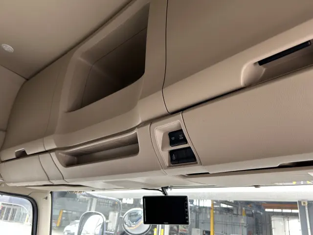 日野 プロフィア 2DG-FW1AHGの写真19