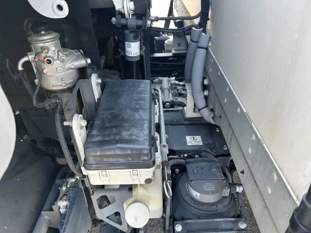 いすゞ フォワード 2PG-FSR90T2の写真20