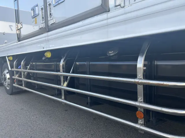 日野 プロフィア 2DG-FW1AHCの写真9