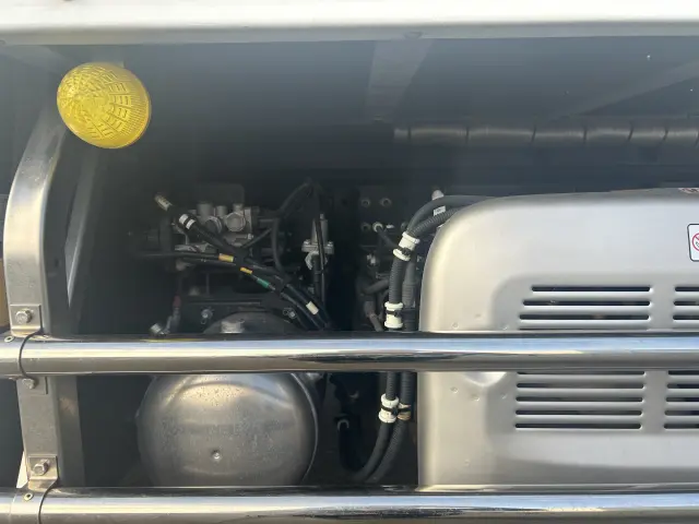 日野 プロフィア 2DG-FW1AHCの写真11