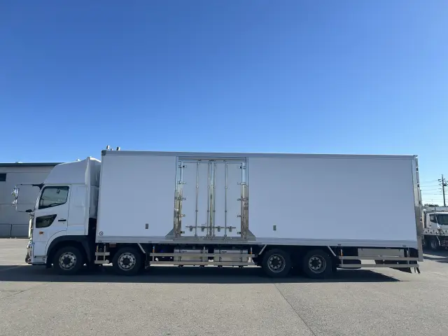 日野 プロフィア 2DG-FW1AHJの写真5