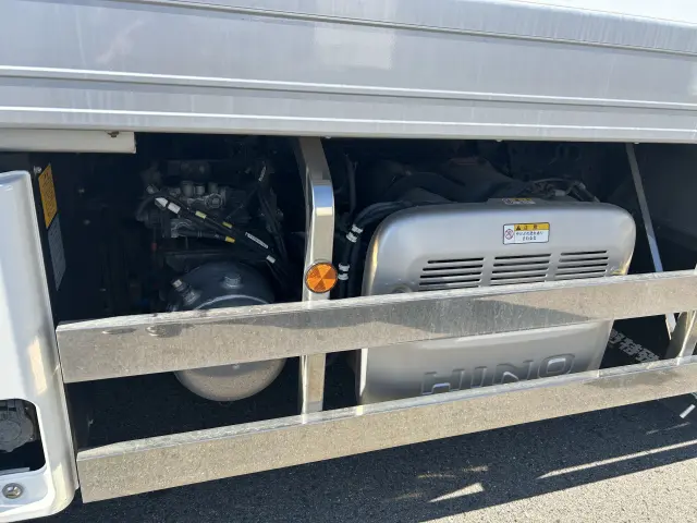 日野 プロフィア 2DG-FW1AHJの写真13