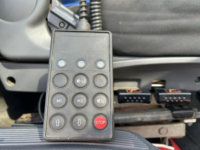 いすゞ ギガ 2PG-CYJ77Cの写真18