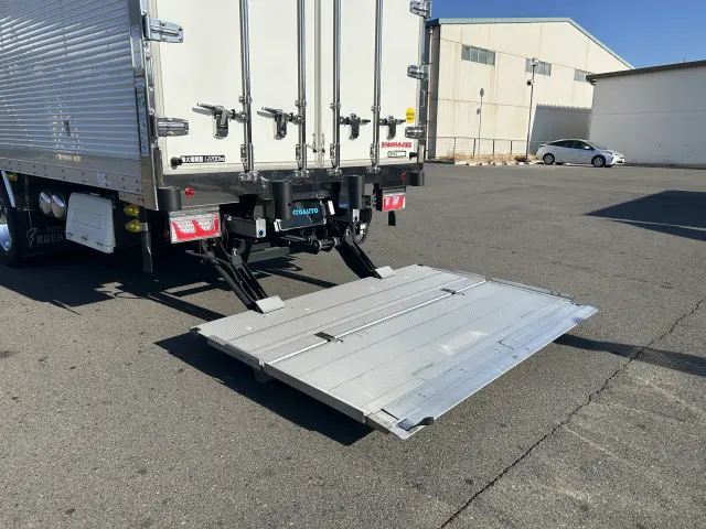 日野 プロフィア 2DG-FW1AHCの写真30