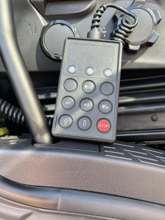 日野 プロフィア 2DG-FW1AHCの写真32